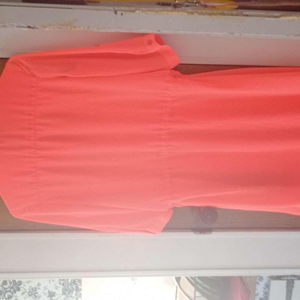 Dress - Picture 6 of 6